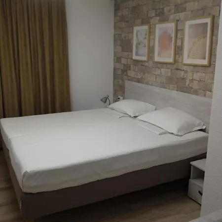게스트하우스 Place House 소피아